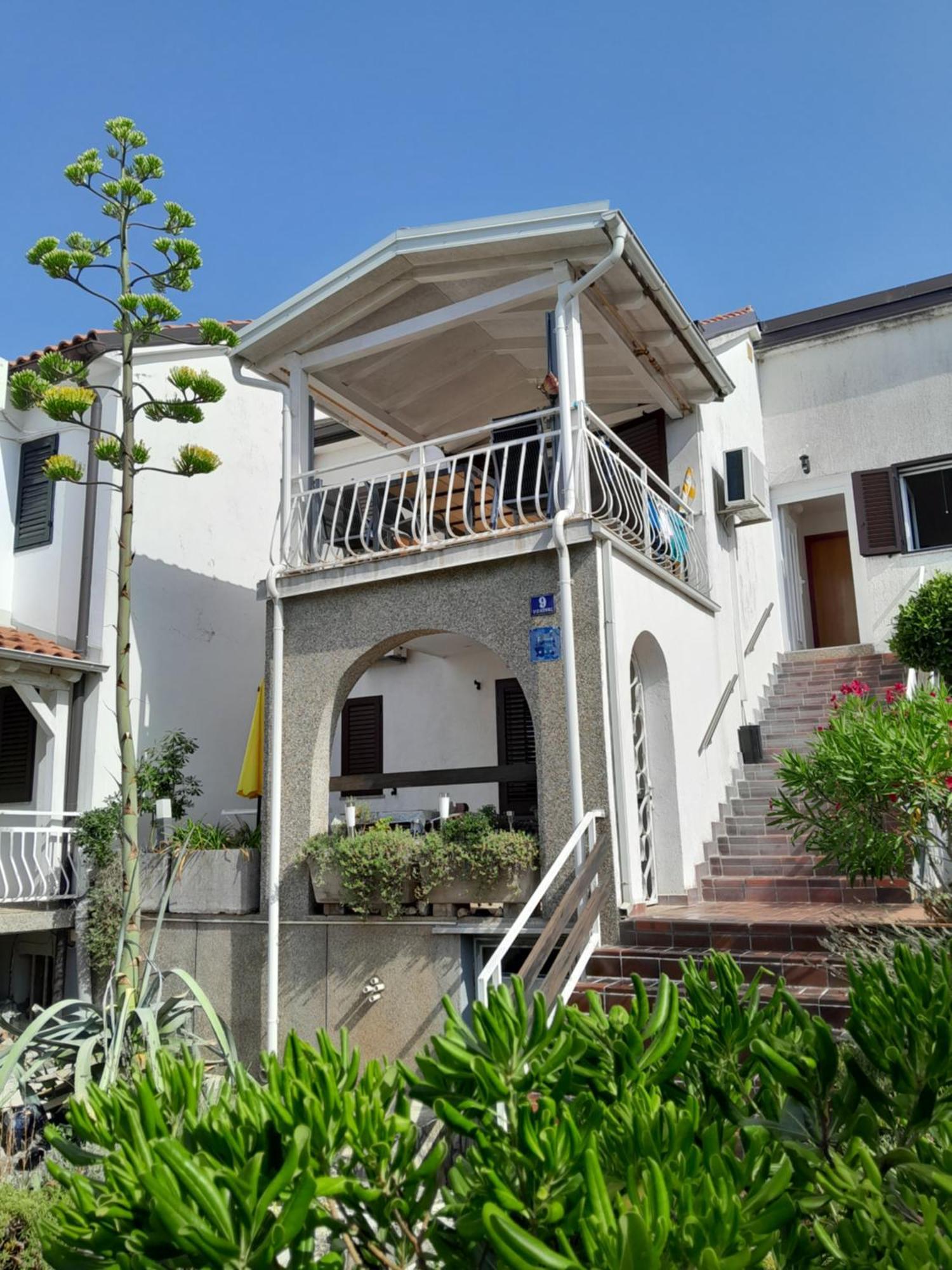 Apartman Darko Krk Town Zewnętrze zdjęcie